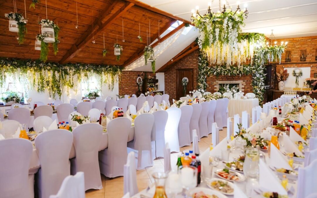 Menu weselne – ile dań i co podać gościom? Poradnik